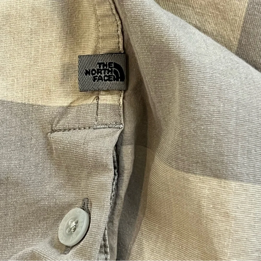 The North‎ Face Shirt Mens Extra Large A5 Series Beige Plaid Short Sleeve Button